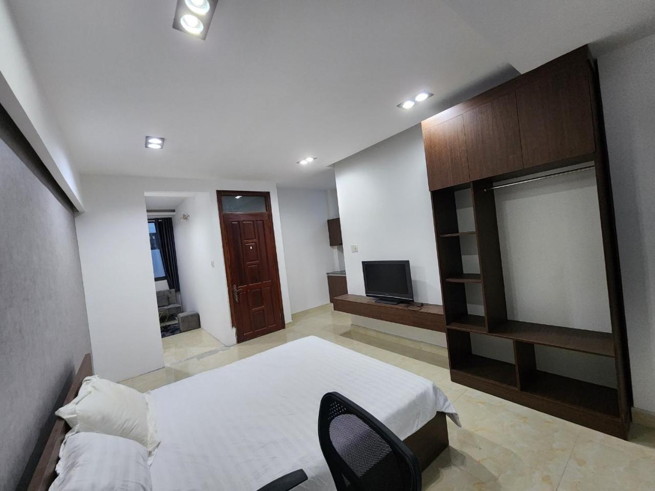 Dlux Bach Dang Aparthotel Ho Chi Minh City Exterior photo